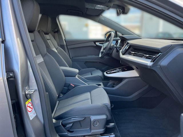 Audi Q4 e-tron SUV 45 e-tron Audi Q4 e-tron