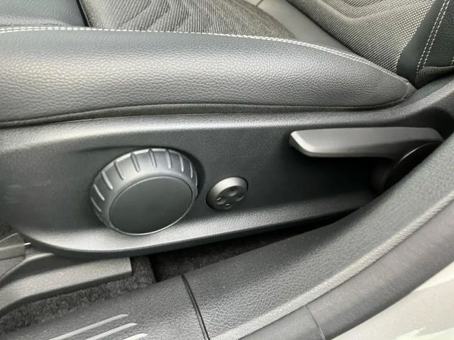 Mercedes-Benz A 200 Progressive