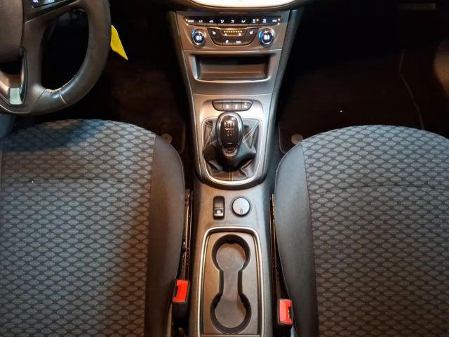 Opel Astra 1.2 Turbo Edition Turbo