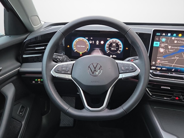 Volkswagen Passat 1.5 eTSI Business DSG Variant