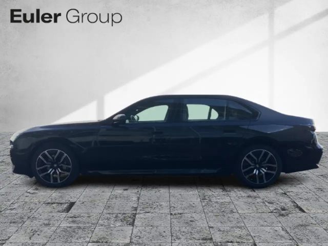 BMW 740 740d M-Sport Sedan xDrive