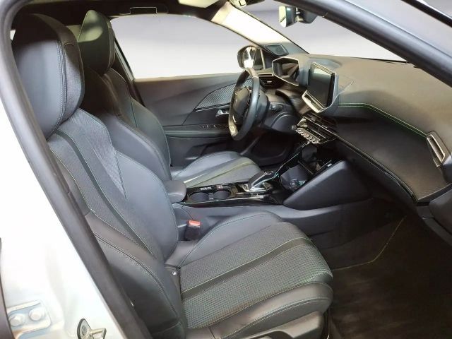 Peugeot E-2008 Allure Pack