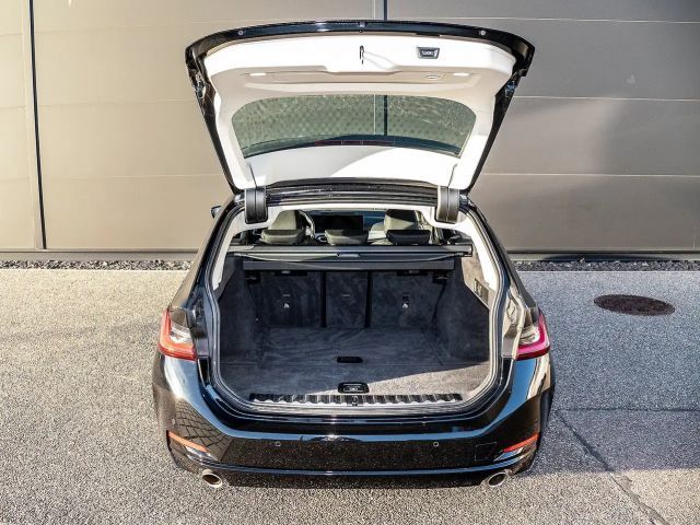 BMW 318 318i Touring