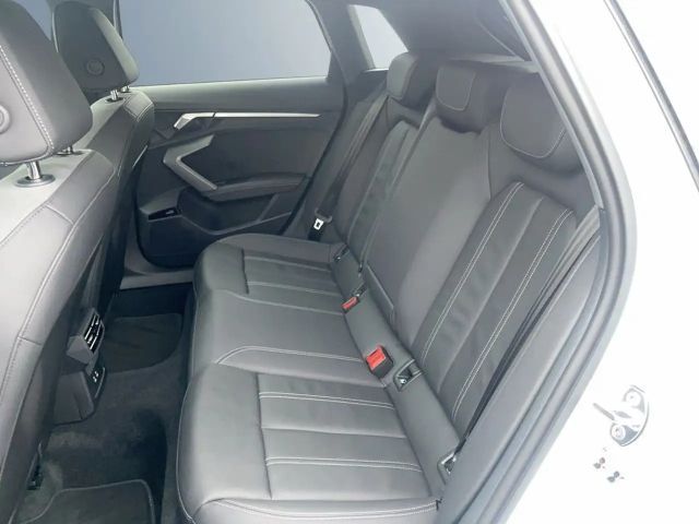 Audi A3 30 TFSI Sedan