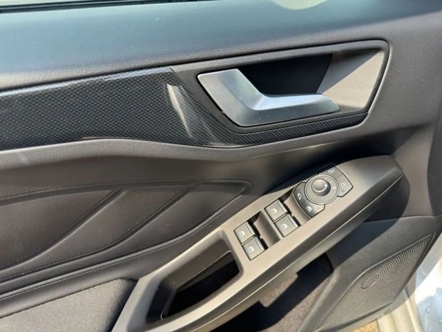 Ford Focus EcoBoost ST Line Wagon