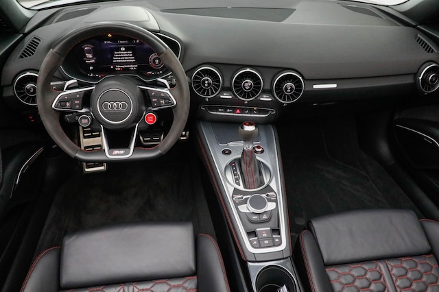 Audi TT RS Quattro Roadster S-Tronic