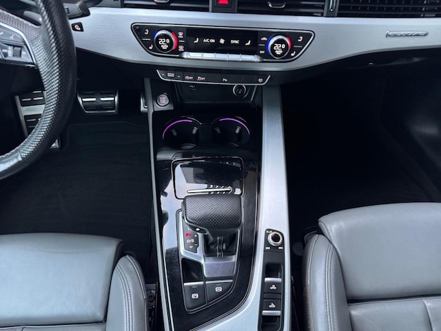 Audi A5 40 TFSI Cabriolet Quattro S-Tronic