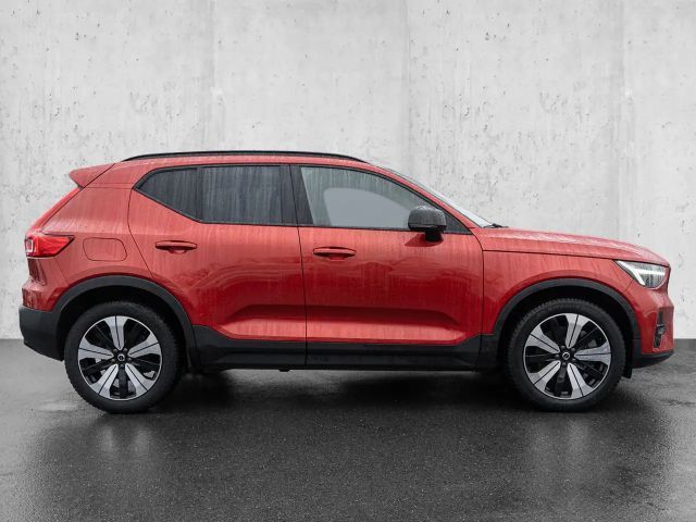 Volvo XC40 Dark Plus T4