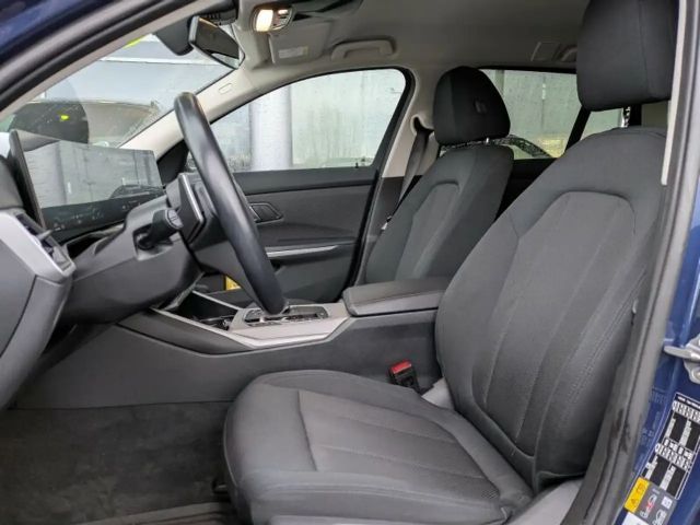 BMW 330 330e Touring