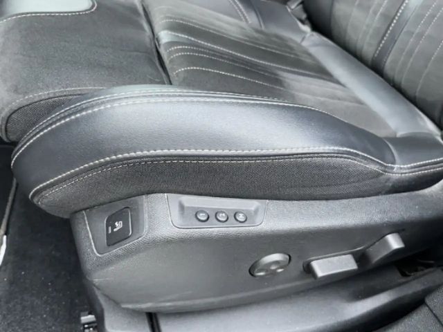 Peugeot 3008 EAT8 GT-Line Hybrid