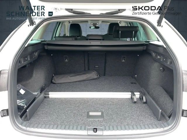 Skoda Octavia 1.5 TSI Combi Tour