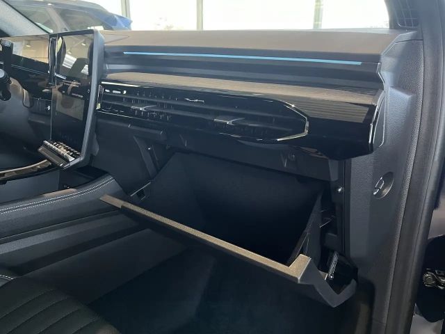 Renault Espace E-Tech Hybrid Iconic