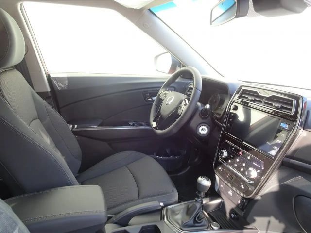 SsangYong Tivoli 2WD