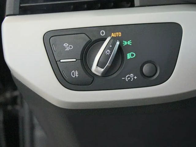 Audi A4 30 TDI Avant S-Tronic