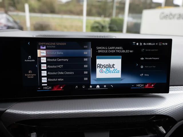 BMW 320 320d M-Sport Touring