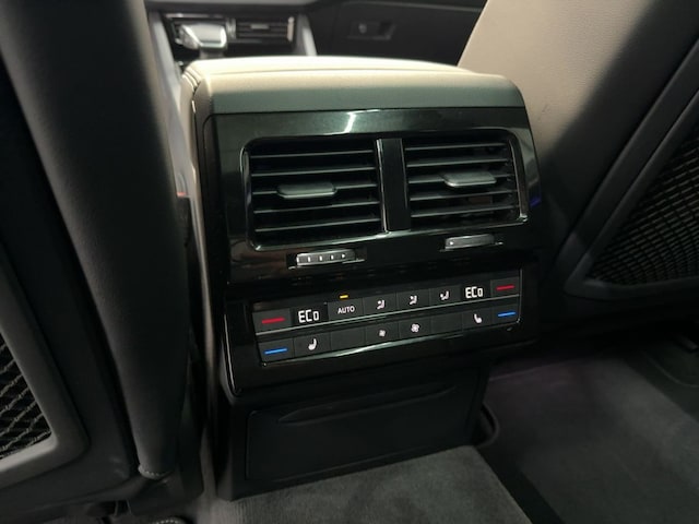 Volkswagen Touareg DSG R-Line