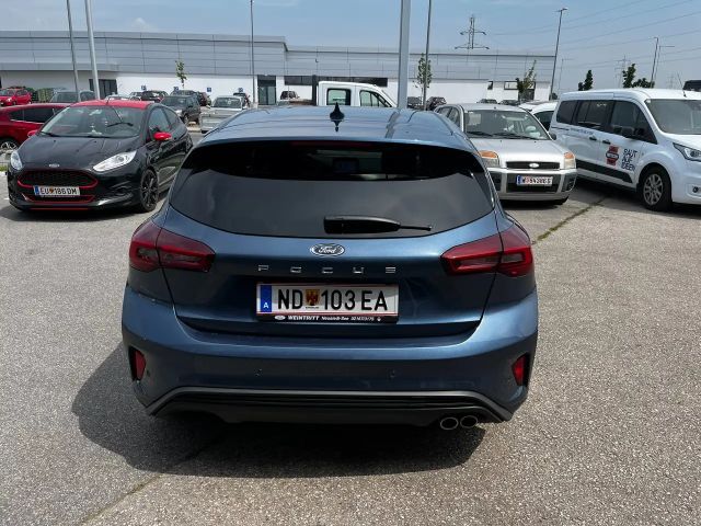 Ford Focus EcoBoost ST Line