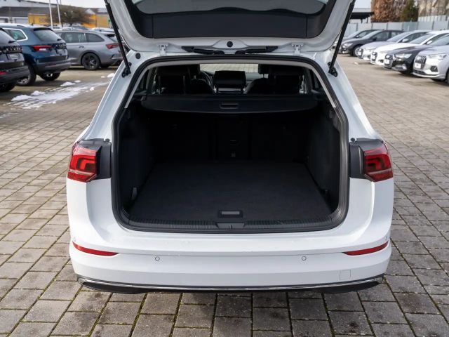 Volkswagen Golf 1.5 TSI Variant