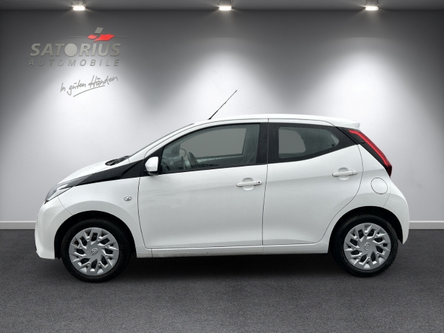 Toyota Aygo 5-deurs Play X-play
