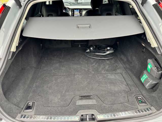 Volvo V90 AWD Dark Plus Recharge T6