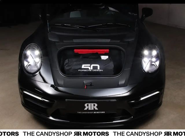 Porsche 911 4 Cabrio GTS Targa