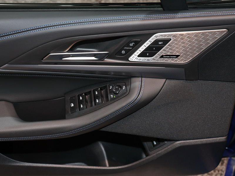 BMW 220 220i Active Tourer