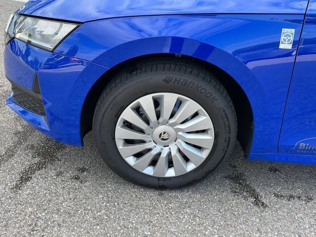 Skoda Octavia Essence TSI