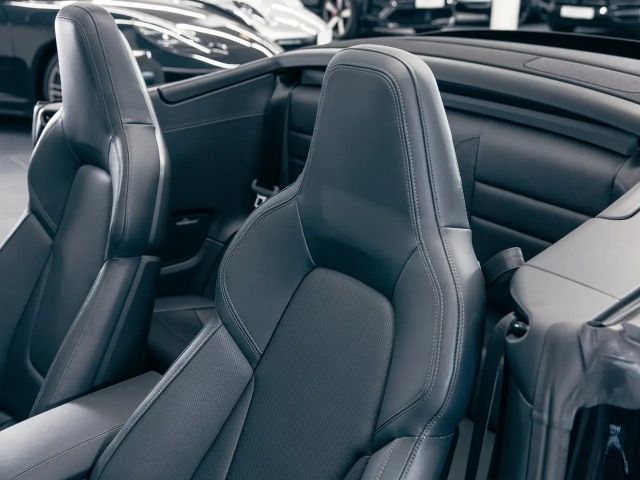 Porsche 911 4 Cabrio Carrera Coupé GTS