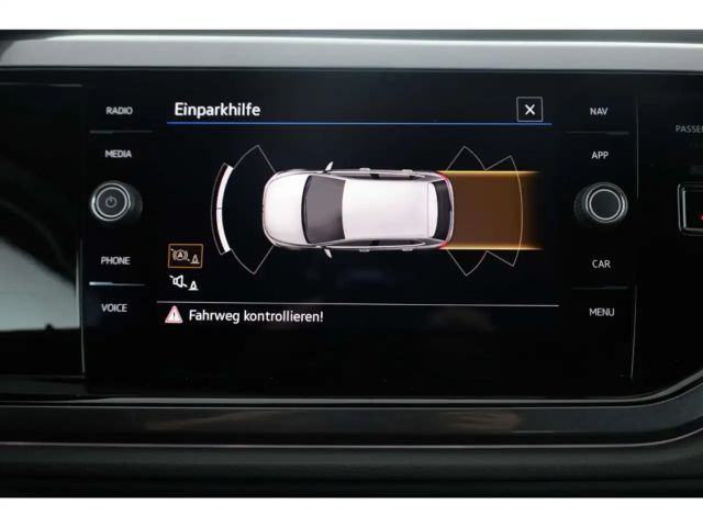 Volkswagen Polo 1.0 TSI DSG Highline R-Line