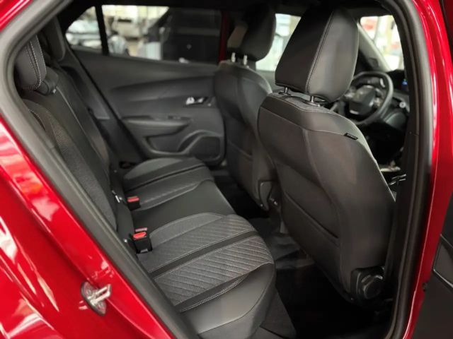 Peugeot E-2008 Allure Pack