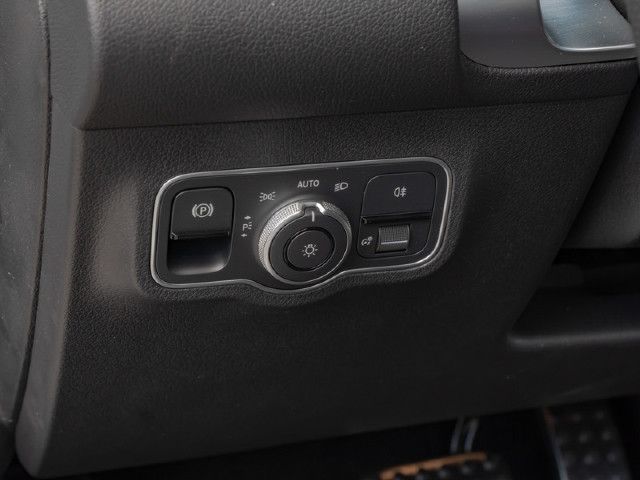 Mercedes-Benz GLB 200 GLB 200 d