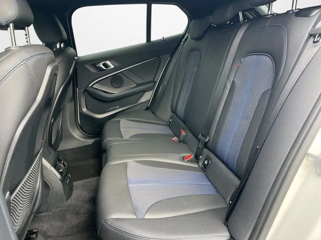 BMW M140i Sedan xDrive