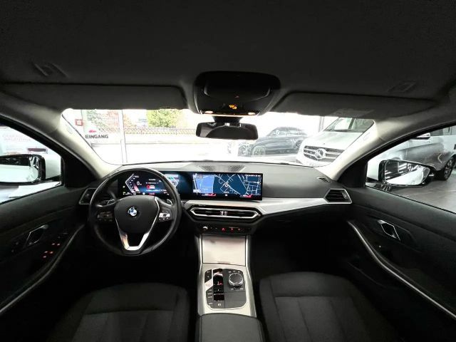BMW 320 320d Touring xDrive