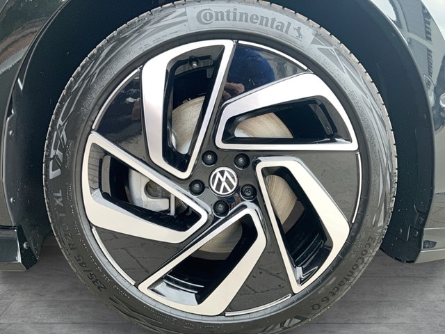 Volkswagen ID.7 4Motion GTX