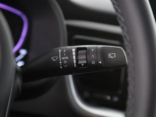 Kia Stonic 1.2 DPI Modell Silber Carplay Digitaltacho