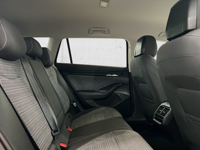 Skoda Superb 2.0 TDI Combi Selection