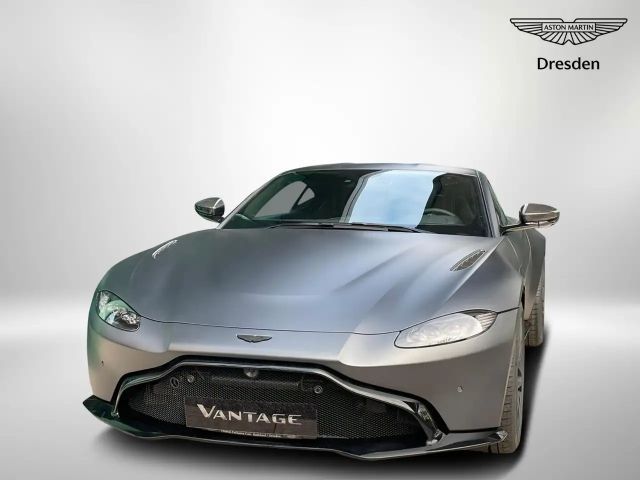Aston Martin V8 V8