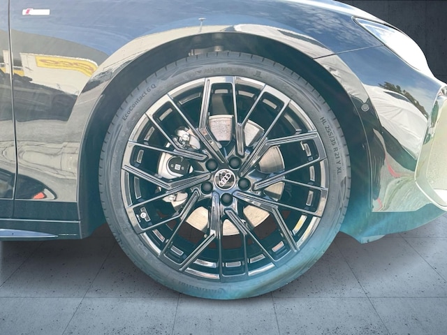 Audi A6 Avant Quattro S-Tronic