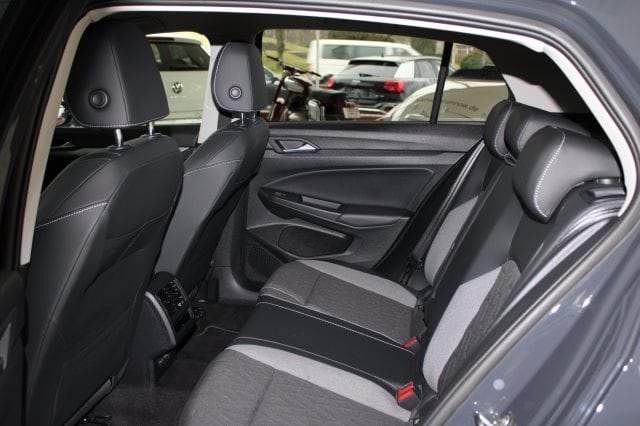 Volkswagen Golf 1.5 TSI