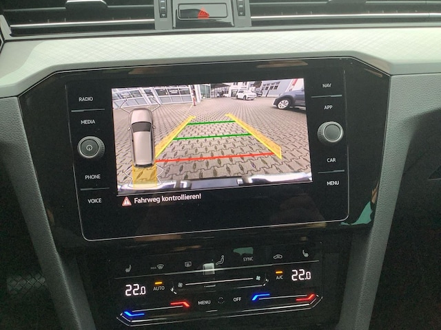 Volkswagen Passat 2.0 TDI Business DSG Variant