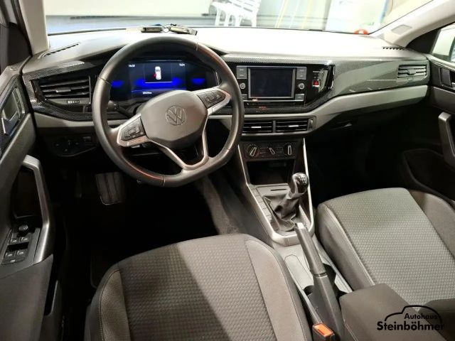 Volkswagen Polo 1.0 MPI Life