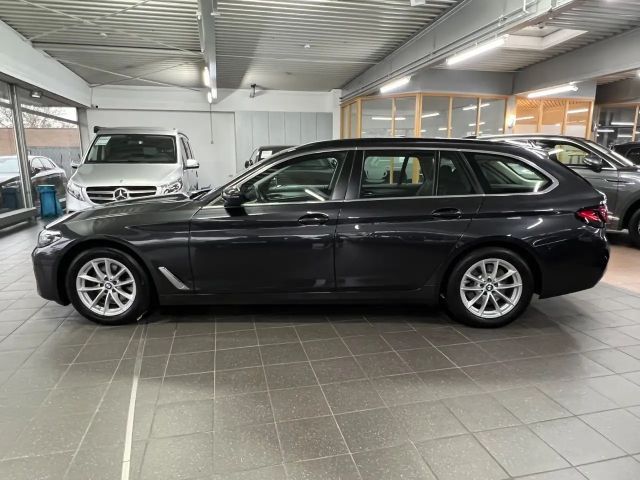 BMW 520 520d Touring xDrive