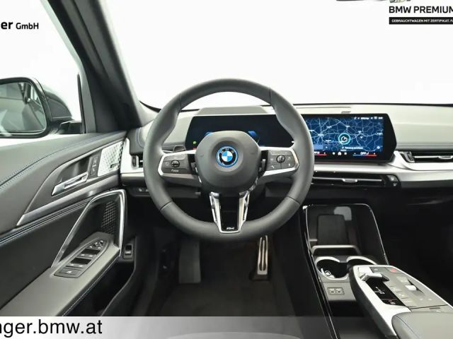 BMW iX1 xDrive30