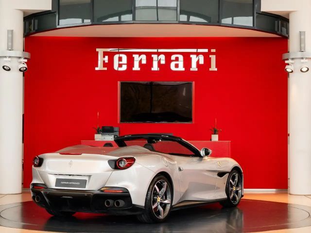 Ferrari Portofino M MagneRide*Nackenwärmer*Sitzbelüftung