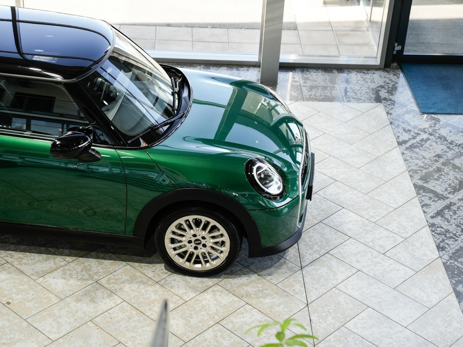 MINI Cooper Favoured