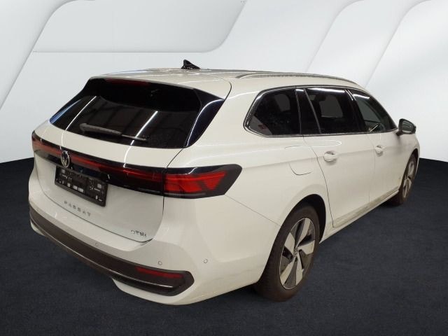Volkswagen Passat 1.5 eTSI Business DSG