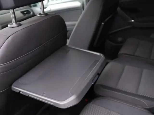 Volkswagen Touran 1.5 TSI Comfortline