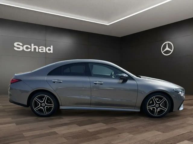 Mercedes-Benz CLA 200 AMG Line Coupé