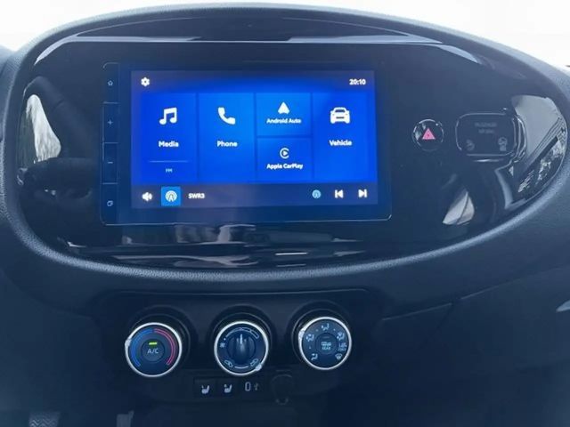 Toyota Aygo X 1.0 VVT-i Business Hatchback