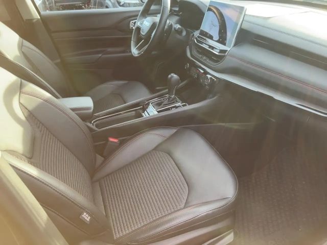 Jeep Compass Altitude